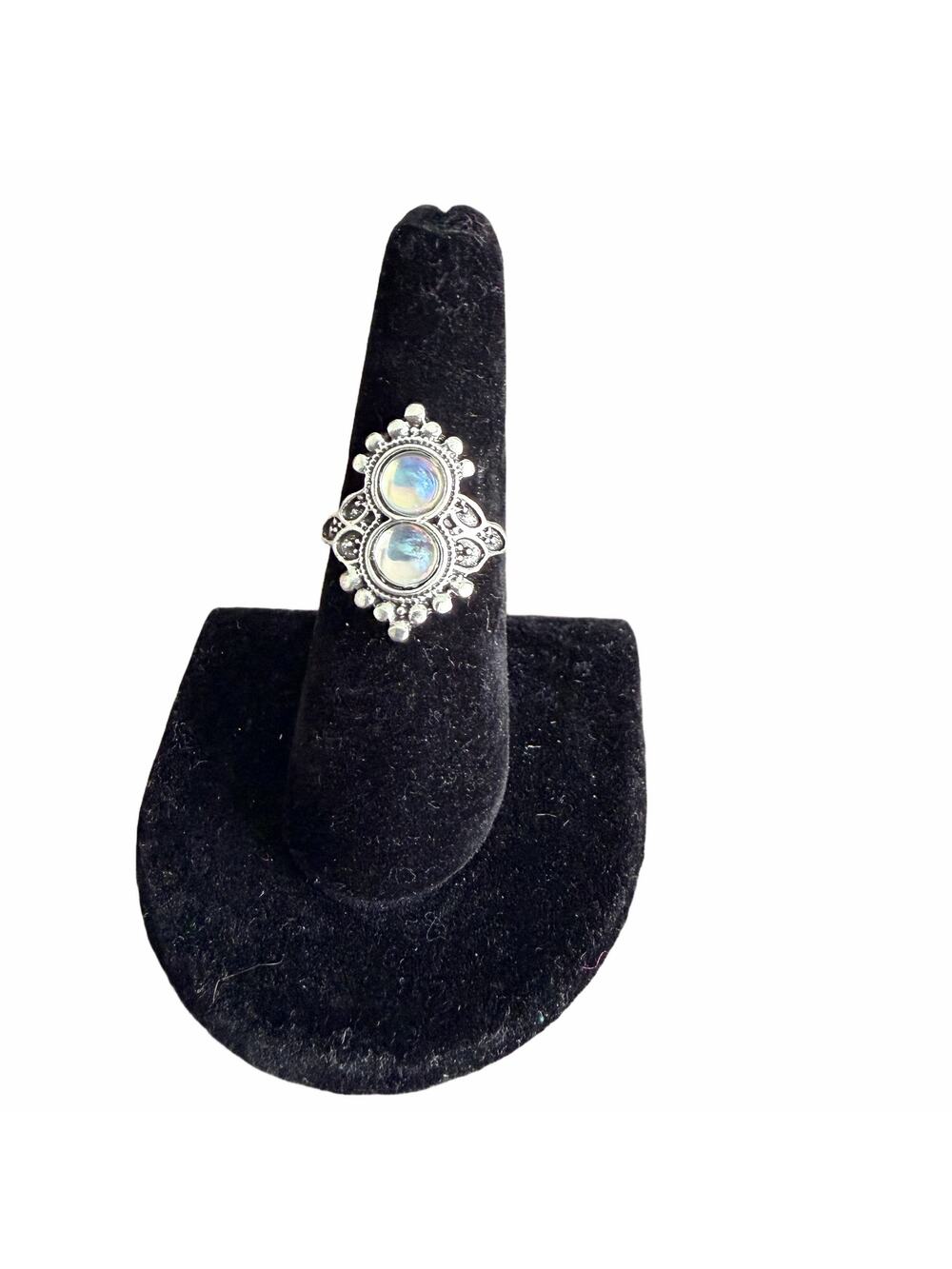 Boho silver tone cocktail iridescent moonstone style ring - size 8